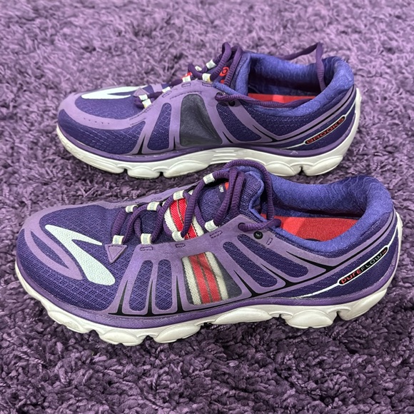 Brooks Pure Flow 2 Women’s Purple Running Shoe 10.5 - Picture 1 of 9